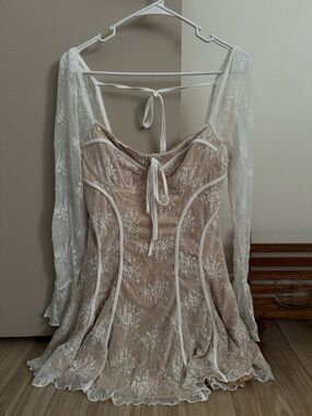 SHEIN Beige and White Floral Lace Mini Dress